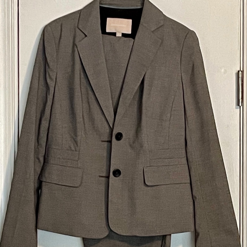 Banana Republic Grey Pant Suit
